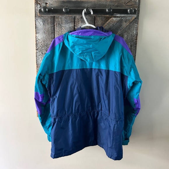 Vintage Sierra Designs Colour Black Full Zipper Jacket w/Hood - Picture 2 of 4